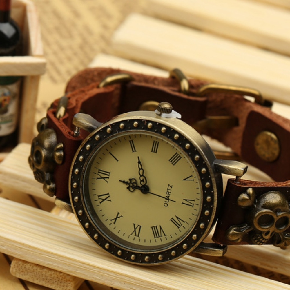 Punk Style Skull Leather Women Watch - Picture 4 of 5